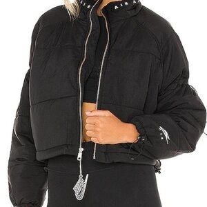 Nike Air Black Crop Women’s Puffer Jacket